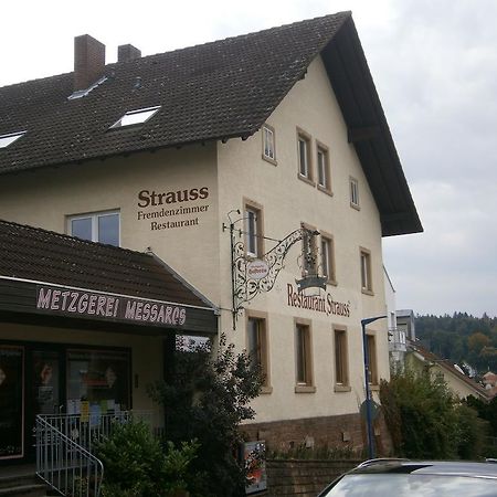 Hotel Strauss Waldbronn Buitenkant foto