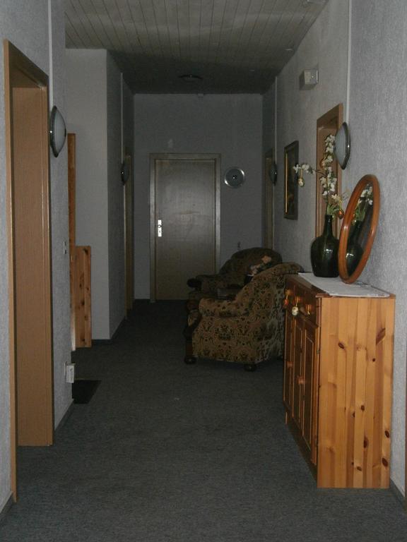 Hotel Strauss Waldbronn Buitenkant foto